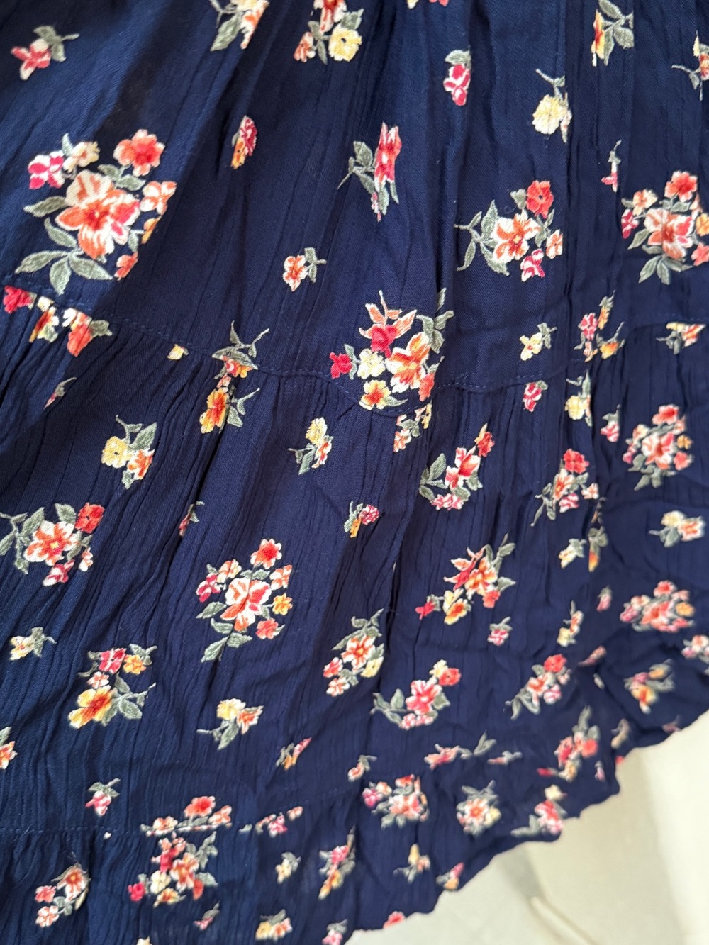 Angie Navy Floral Twist Front Cutout Smocked Midi Dress Large - Picture 5 of 7